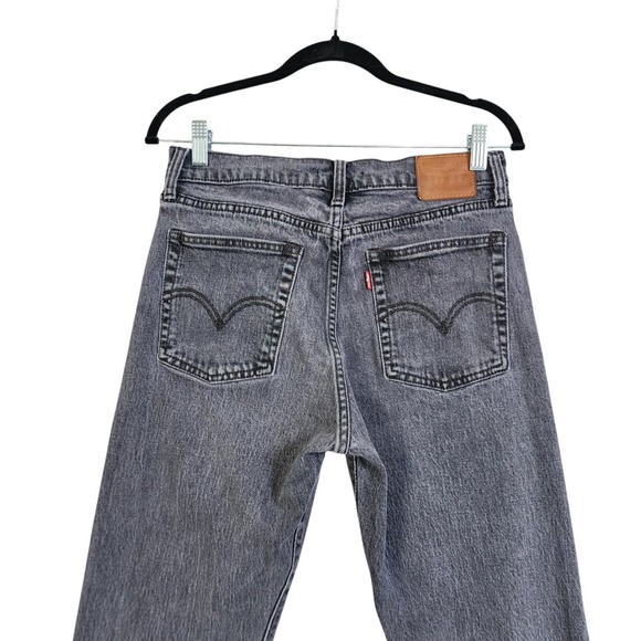 Levis Womens Premium Wedgie Straight Jean Size 29 Washed Black High Rise Raw Hem - Picture 5 of 15